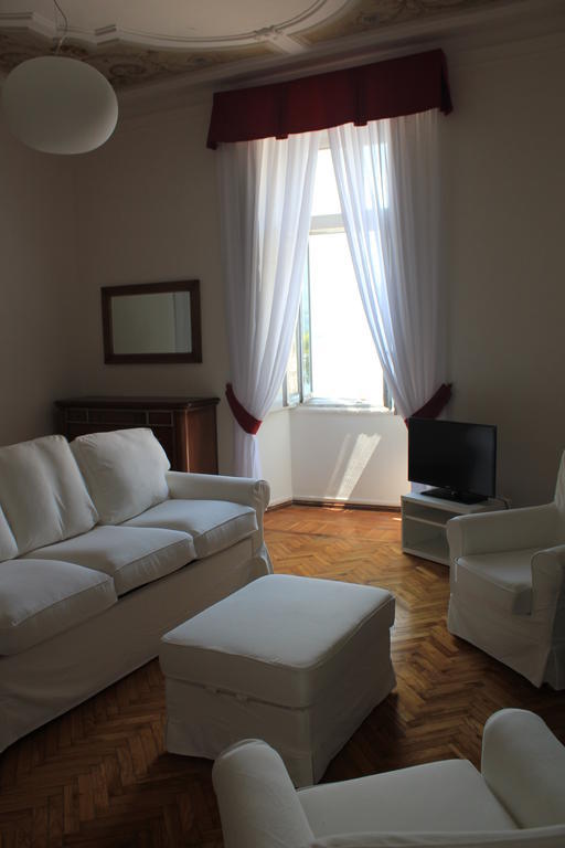 Lägenhet på 183 m² i Bellagio, med 3 sovrum och 2 badrum  Rum bild